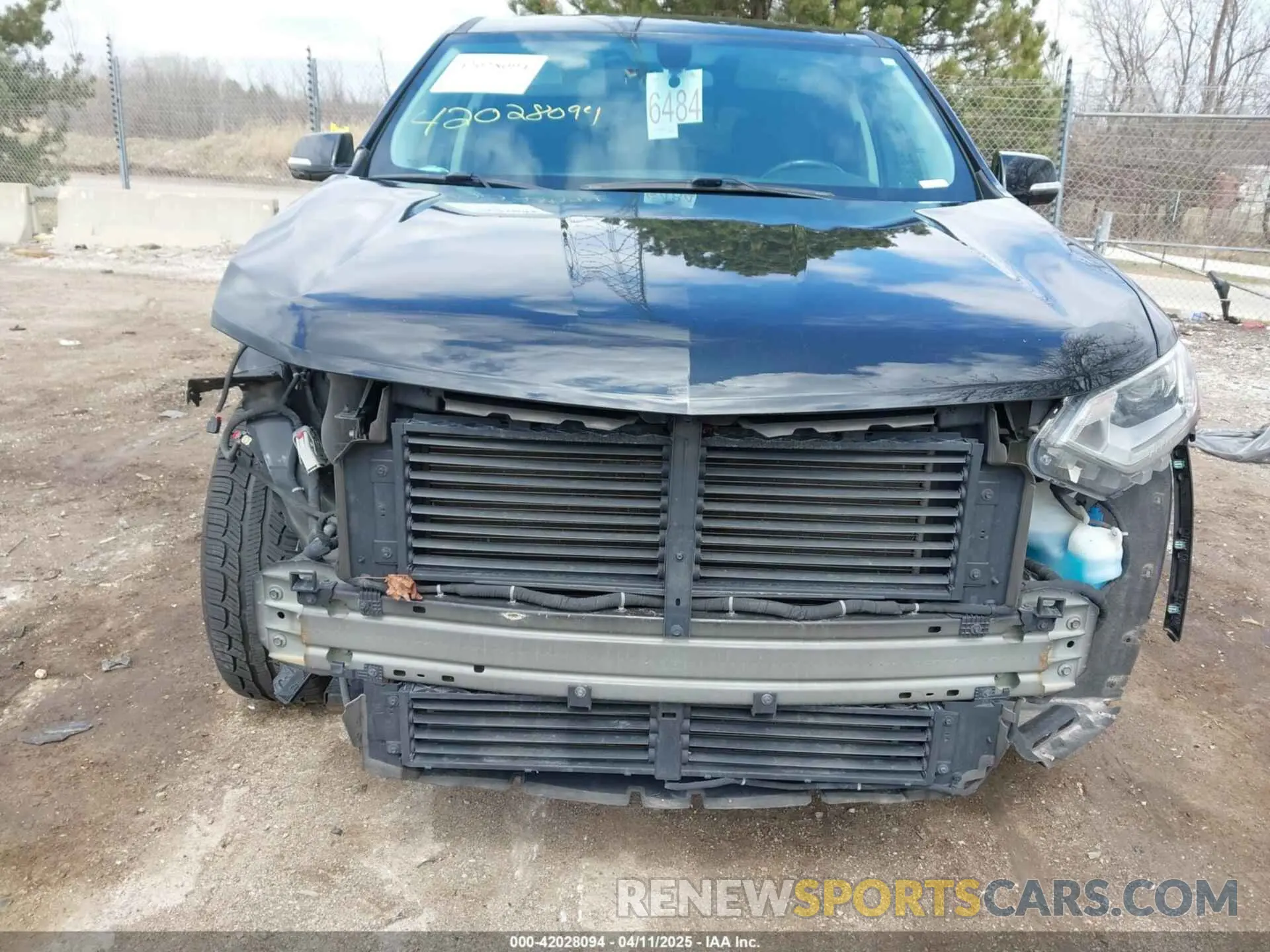 6 Photograph of a damaged car 1GNEVGKW7KJ133490 CHEVROLET TRAVERSE 2019