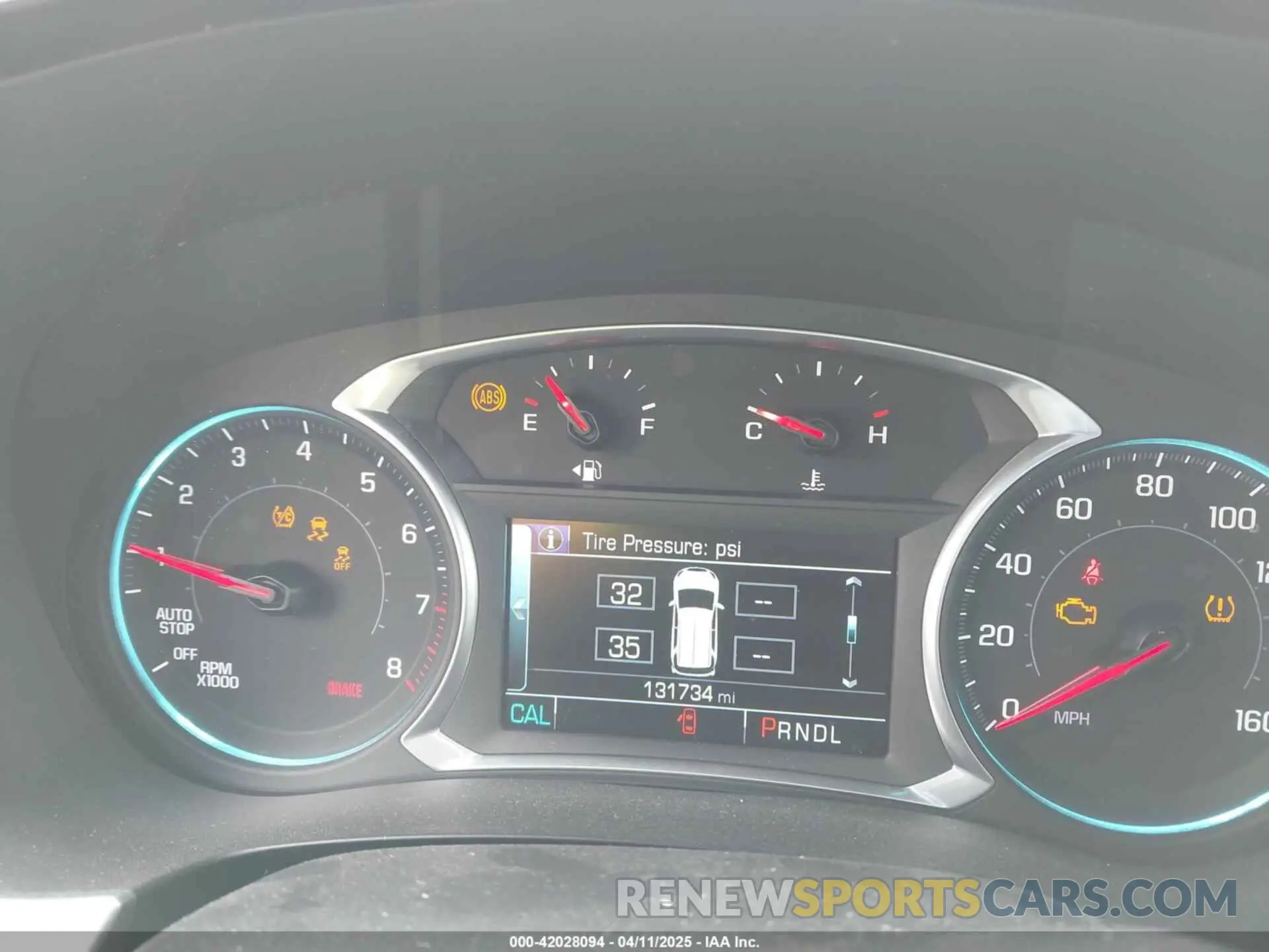 7 Photograph of a damaged car 1GNEVGKW7KJ133490 CHEVROLET TRAVERSE 2019