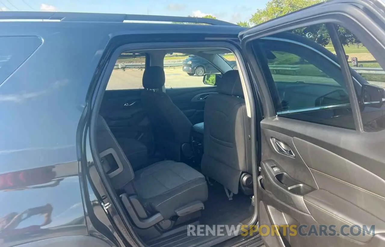 6 Photograph of a damaged car 1GNEVGKW8KJ291756 CHEVROLET TRAVERSE 2019