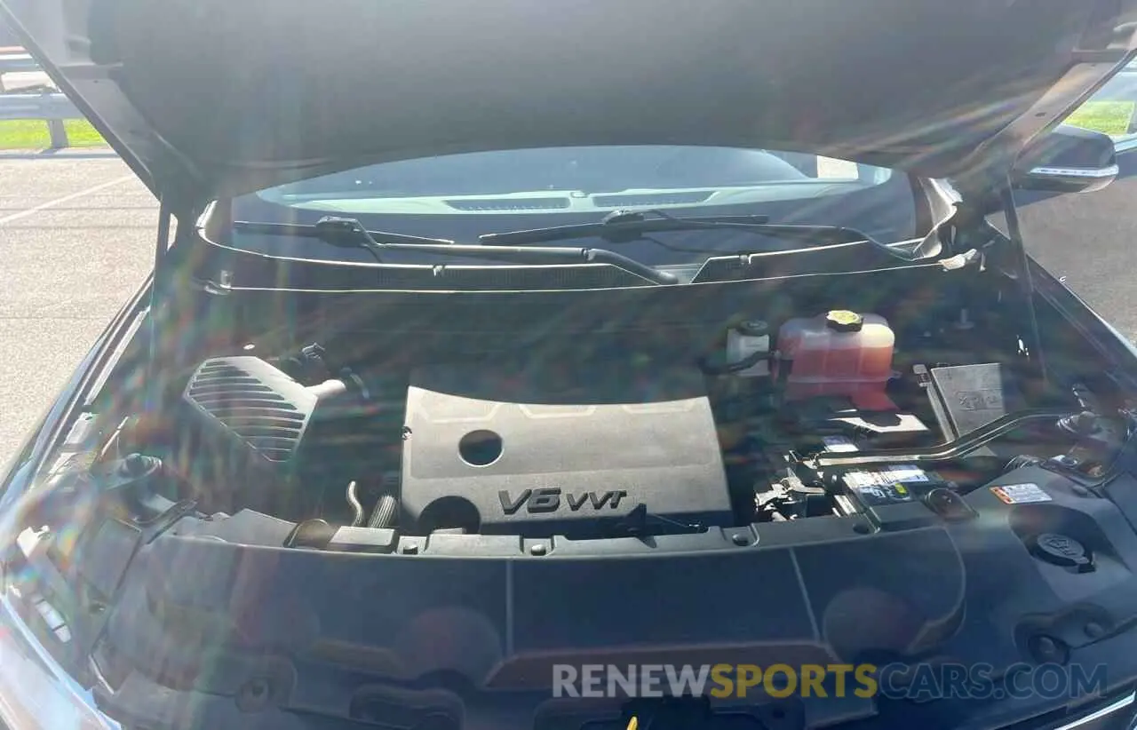 7 Photograph of a damaged car 1GNEVGKW8KJ291756 CHEVROLET TRAVERSE 2019