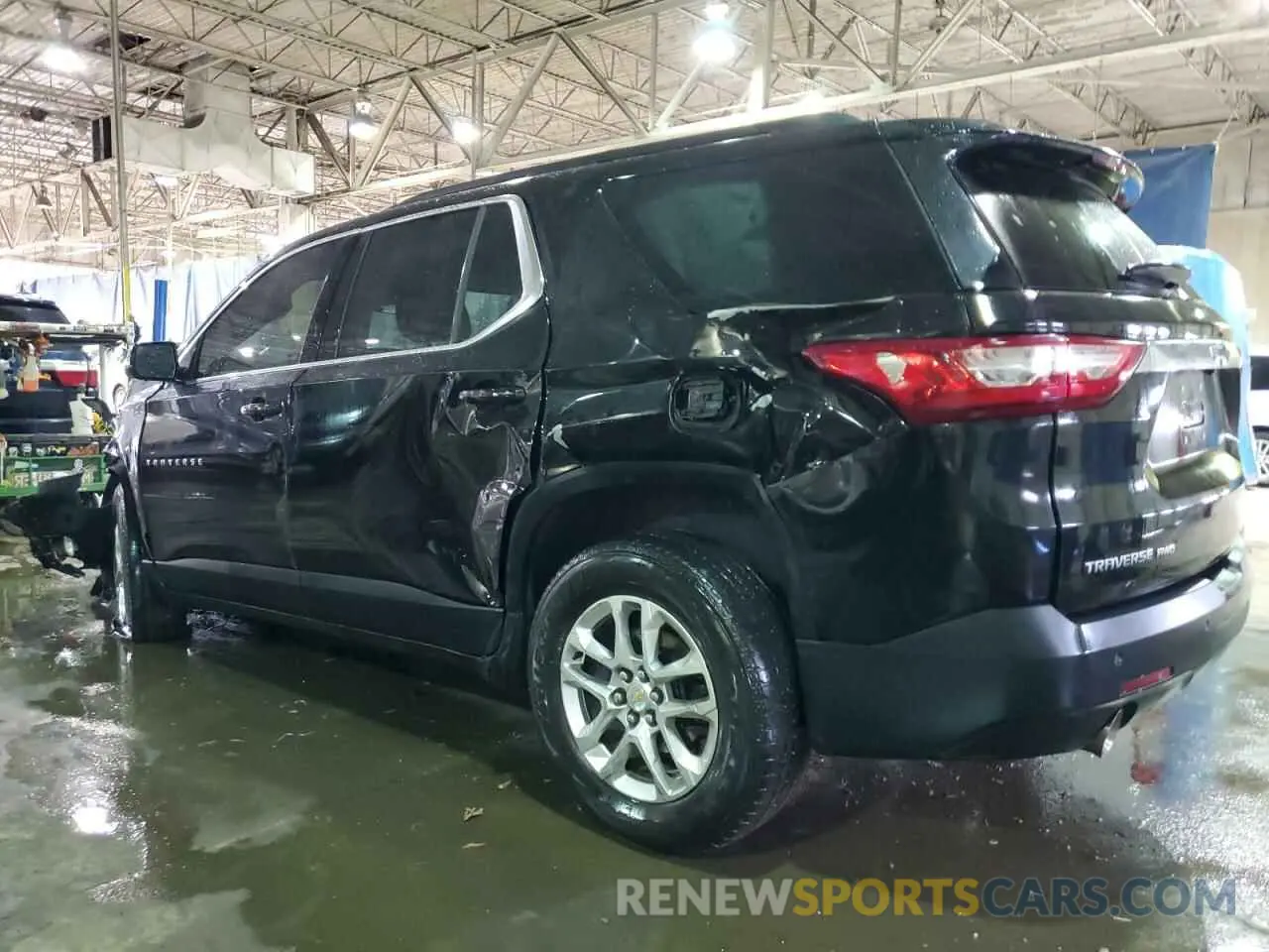 2 Photograph of a damaged car 1GNEVGKWXKJ310226 CHEVROLET TRAVERSE 2019