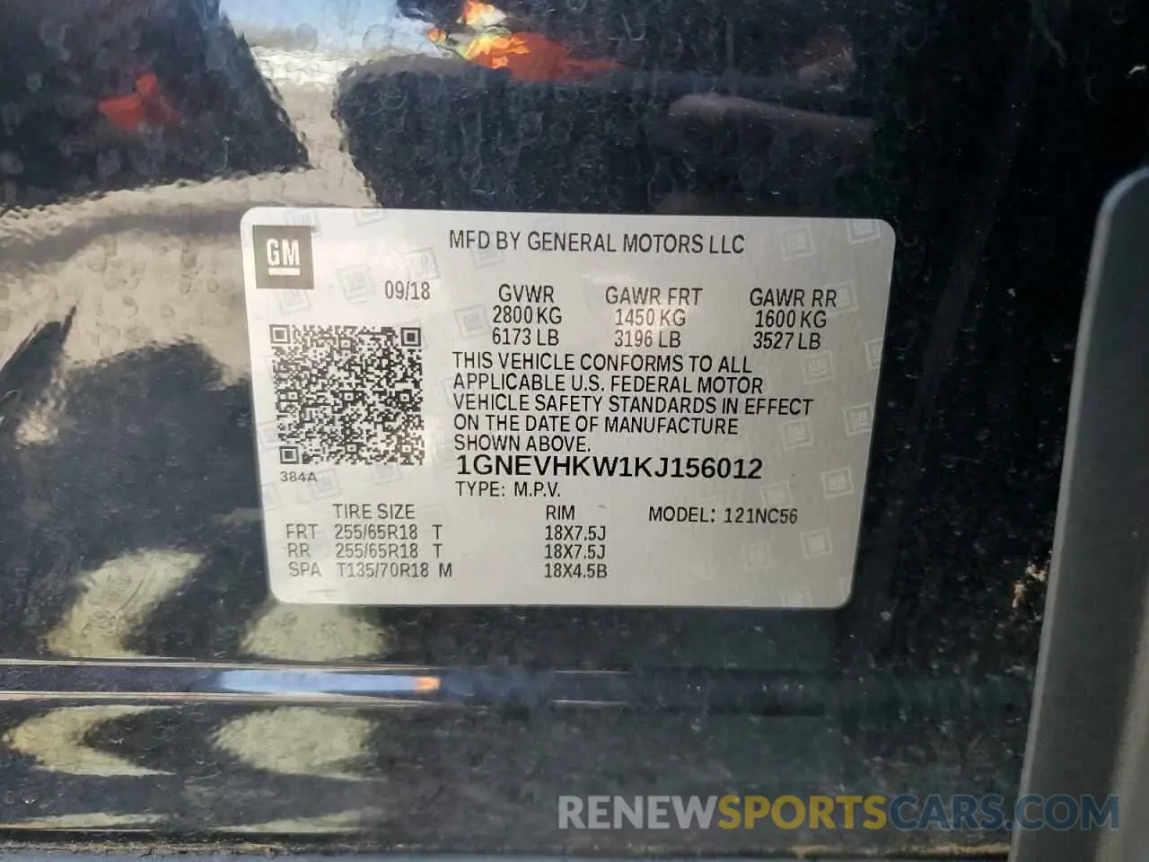 13 Photograph of a damaged car 1GNEVHKW1KJ156012 CHEVROLET TRAVERSE 2019