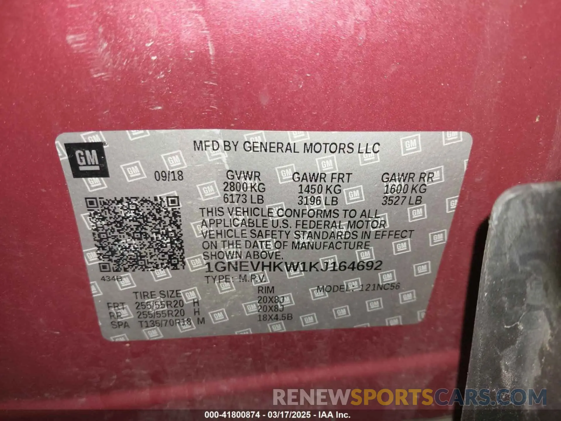 9 Photograph of a damaged car 1GNEVHKW1KJ164692 CHEVROLET TRAVERSE 2019