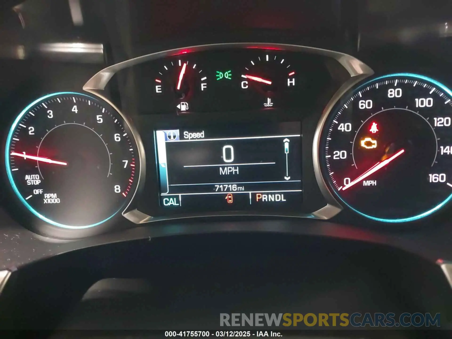 7 Photograph of a damaged car 1GNEVHKW2KJ223099 CHEVROLET TRAVERSE 2019