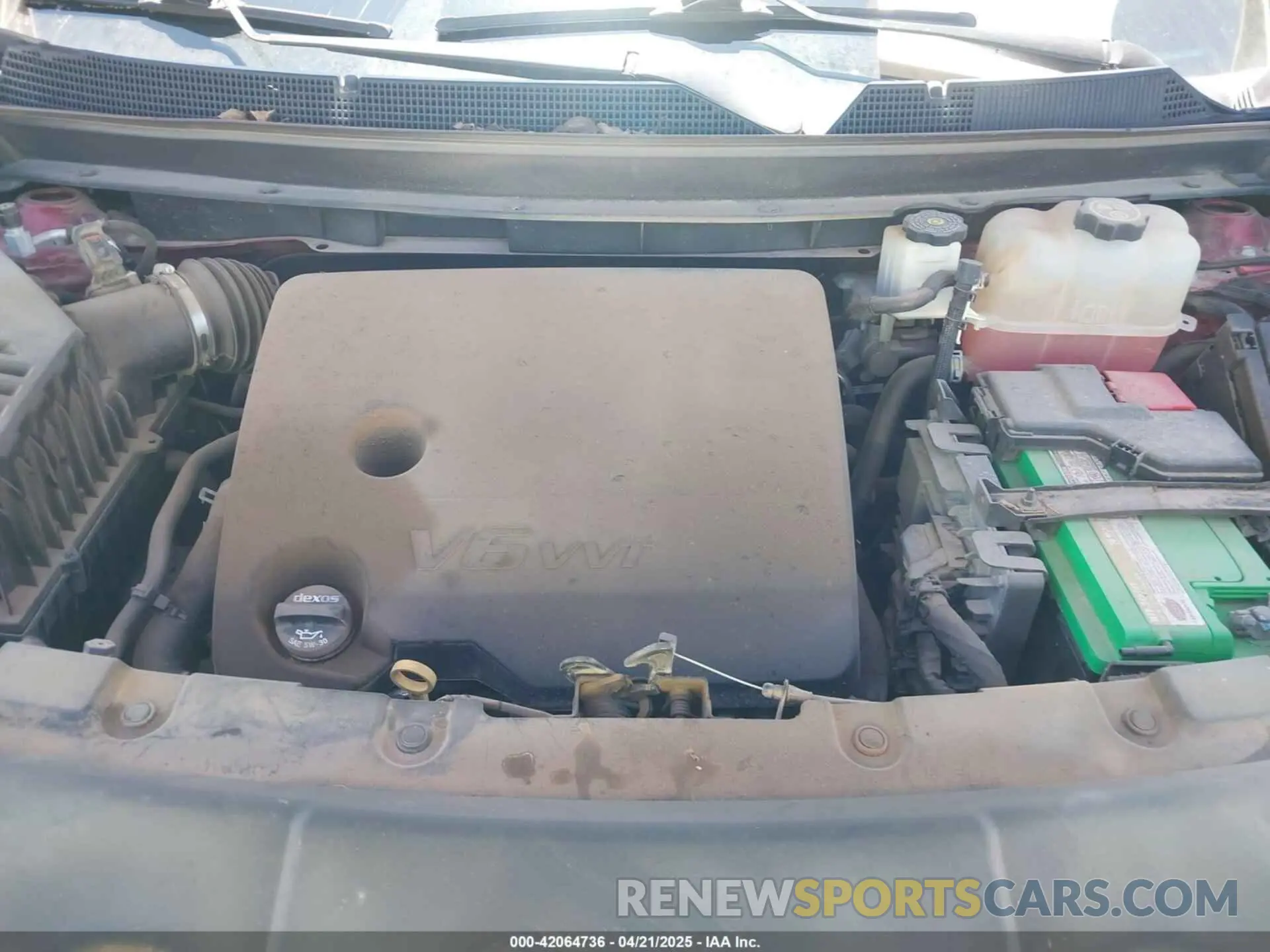 10 Photograph of a damaged car 1GNEVHKW3KJ159672 CHEVROLET TRAVERSE 2019