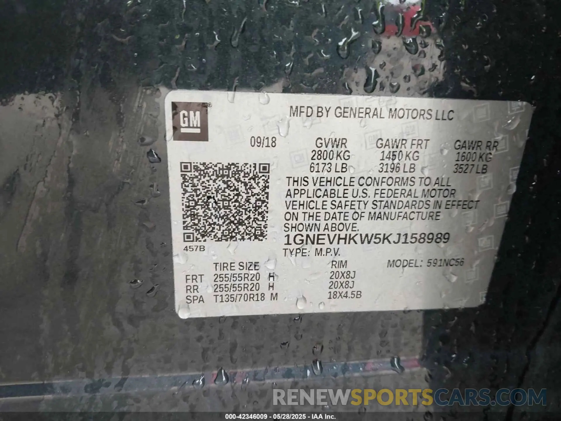 9 Photograph of a damaged car 1GNEVHKW5KJ158989 CHEVROLET TRAVERSE 2019