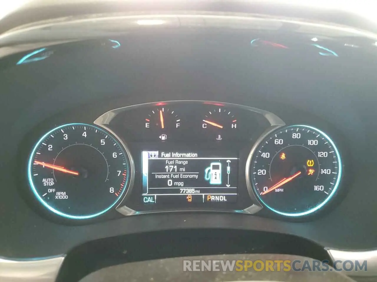 9 Photograph of a damaged car 1GNEVHKW5KJ182547 CHEVROLET TRAVERSE 2019