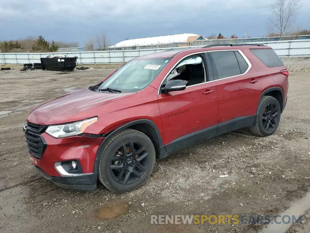 1 Photograph of a damaged car 1GNEVHKW5KJ315582 CHEVROLET TRAVERSE 2019
