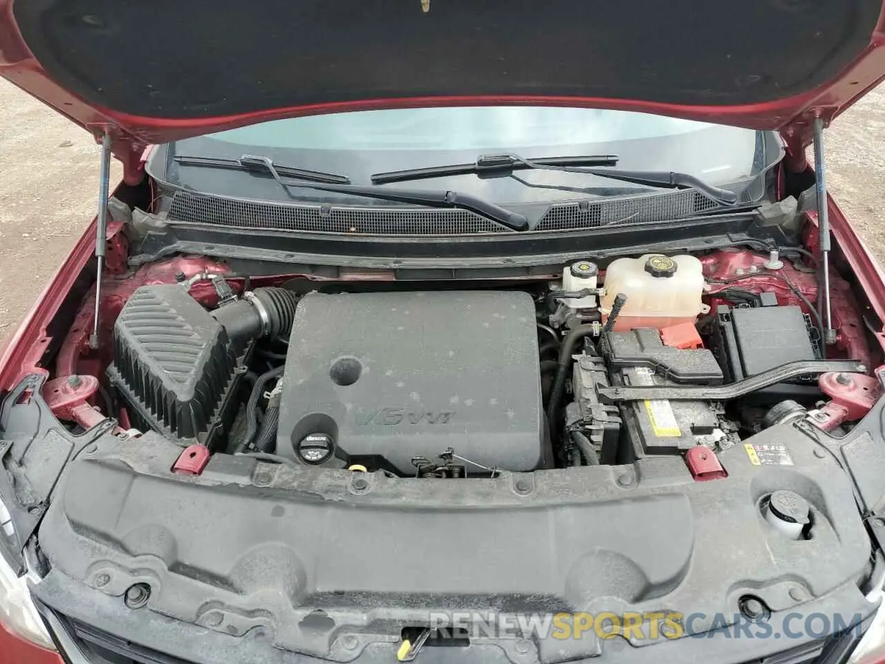 14 Photograph of a damaged car 1GNEVHKW5KJ315582 CHEVROLET TRAVERSE 2019
