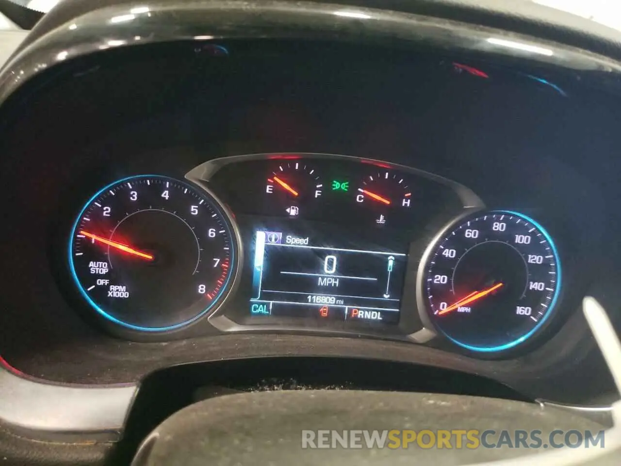 9 Photograph of a damaged car 1GNEVHKW6KJ249799 CHEVROLET TRAVERSE 2019