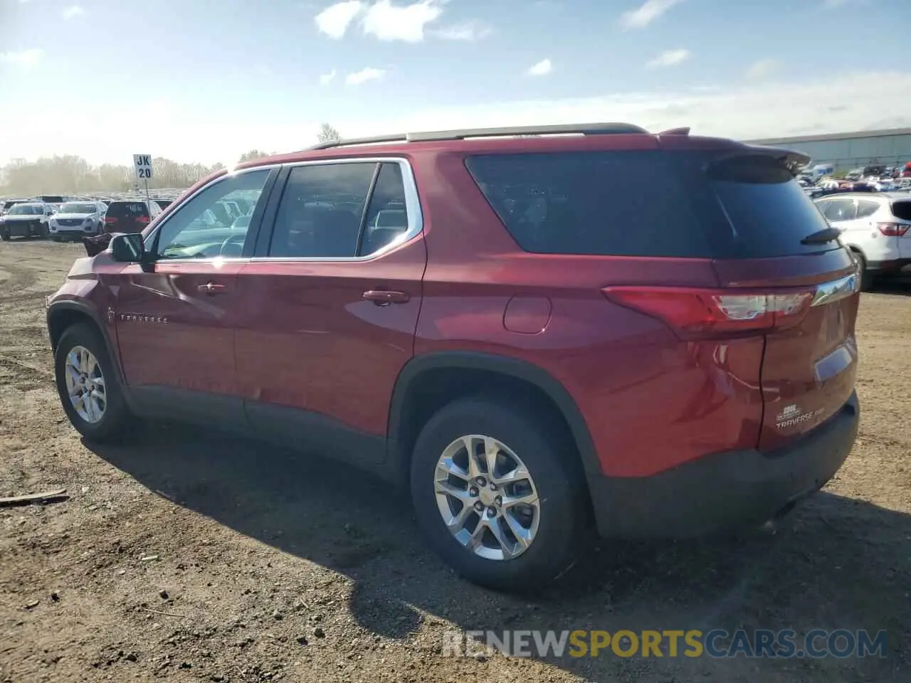 2 Photograph of a damaged car 1GNEVHKW8KJ251313 CHEVROLET TRAVERSE 2019
