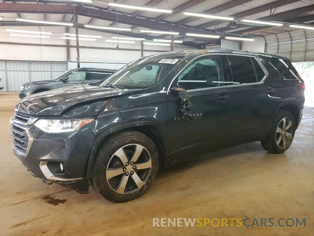 1 Photograph of a damaged car 1GNEVHKWXKJ317621 CHEVROLET TRAVERSE 2019