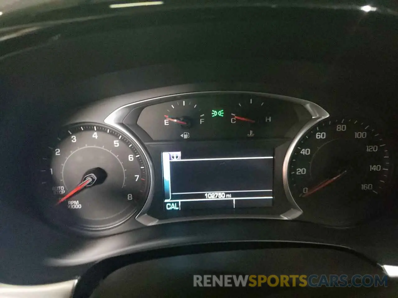 9 Photograph of a damaged car 1GNEVJKW0KJ129049 CHEVROLET TRAVERSE 2019