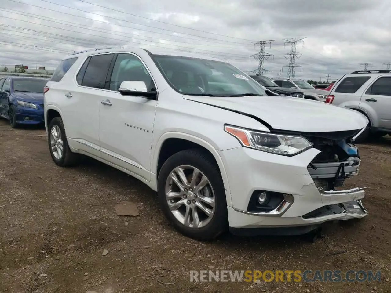 4 Photograph of a damaged car 1GNEVJKW0KJ162049 CHEVROLET TRAVERSE 2019