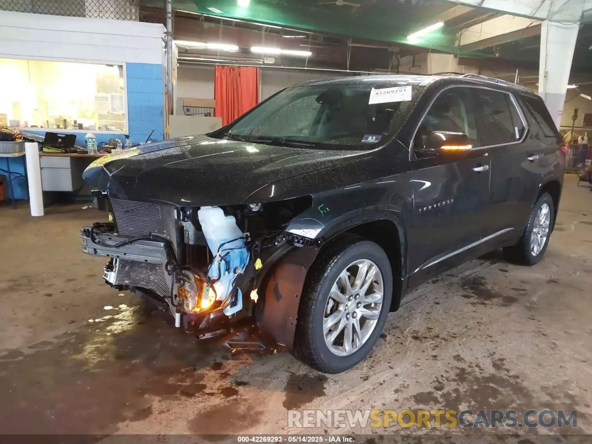 2 Photograph of a damaged car 1GNEVJKW1KJ288615 CHEVROLET TRAVERSE 2019