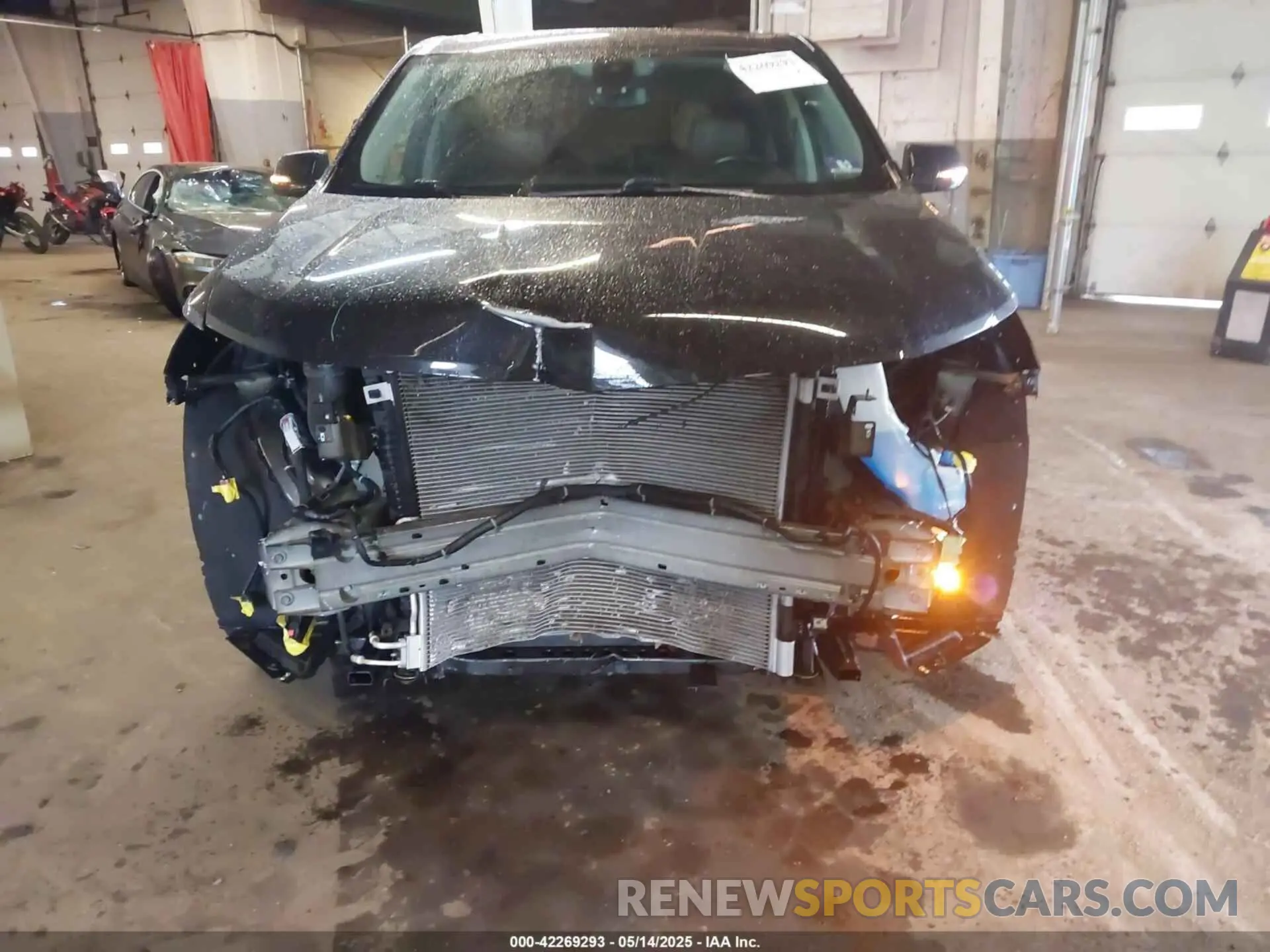 6 Photograph of a damaged car 1GNEVJKW1KJ288615 CHEVROLET TRAVERSE 2019