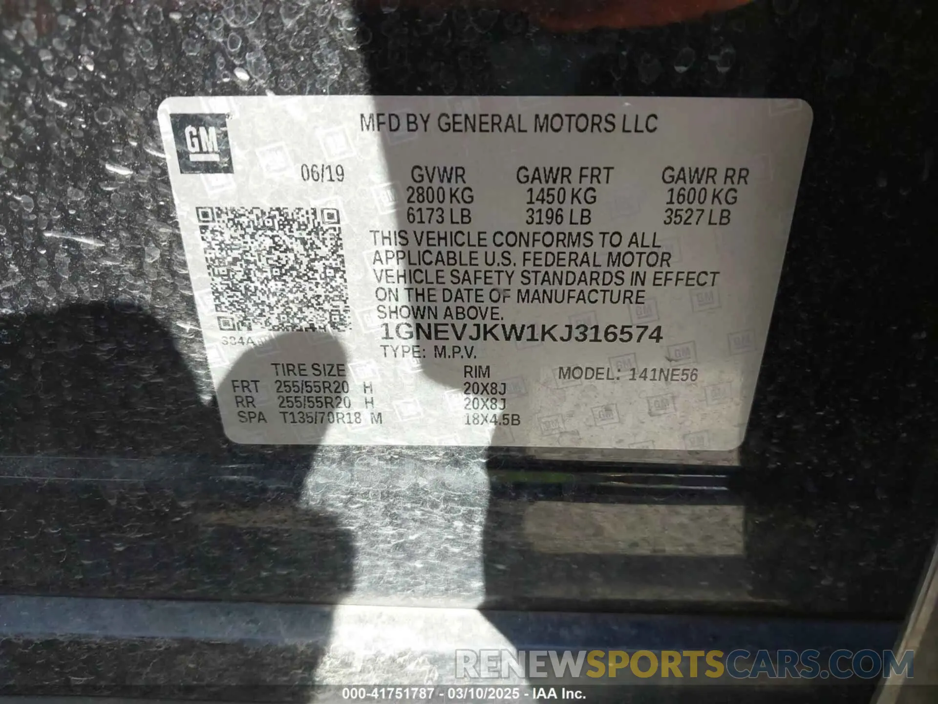9 Photograph of a damaged car 1GNEVJKW1KJ316574 CHEVROLET TRAVERSE 2019