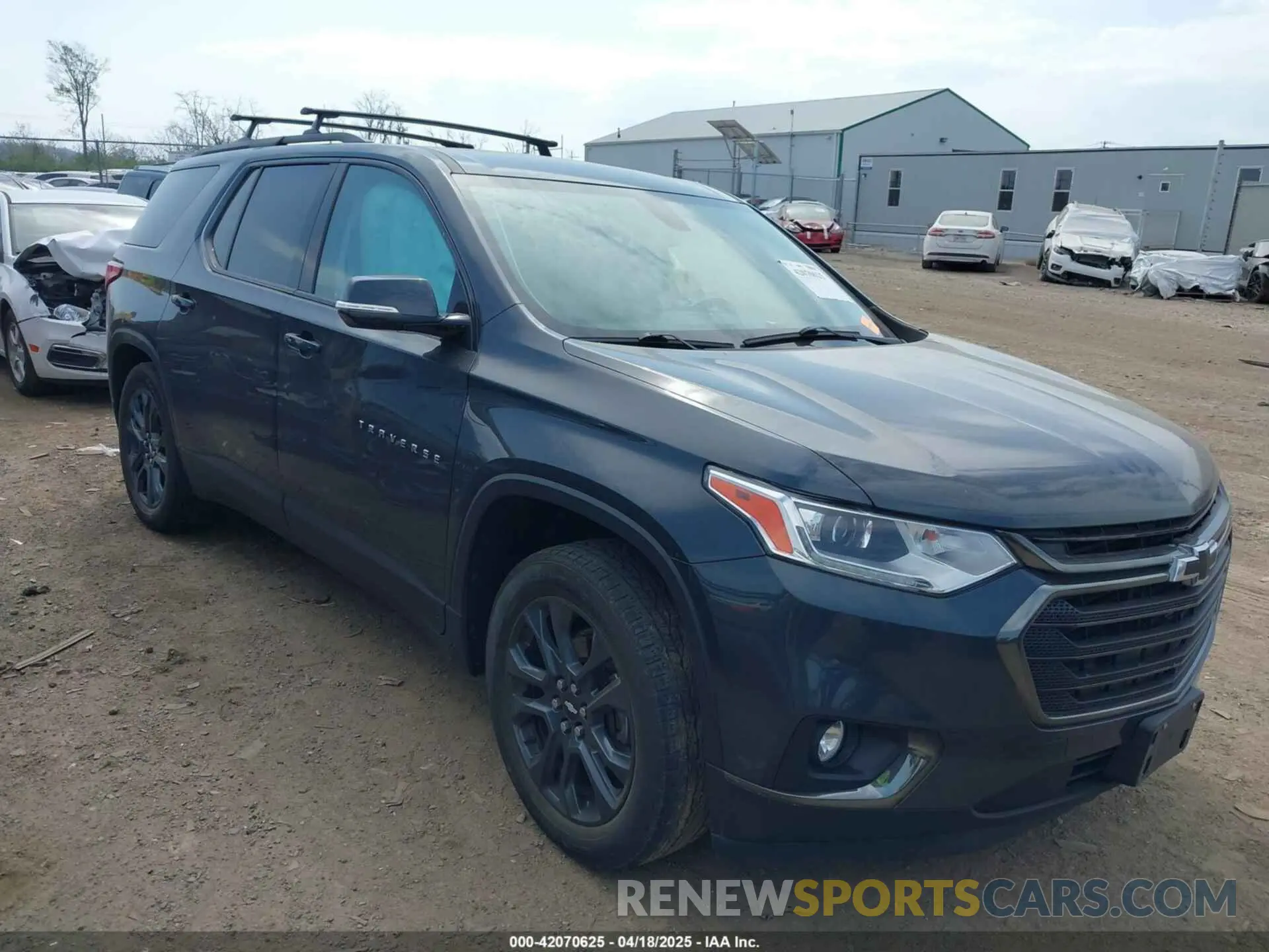 1 Photograph of a damaged car 1GNEVJKW3KJ229243 CHEVROLET TRAVERSE 2019