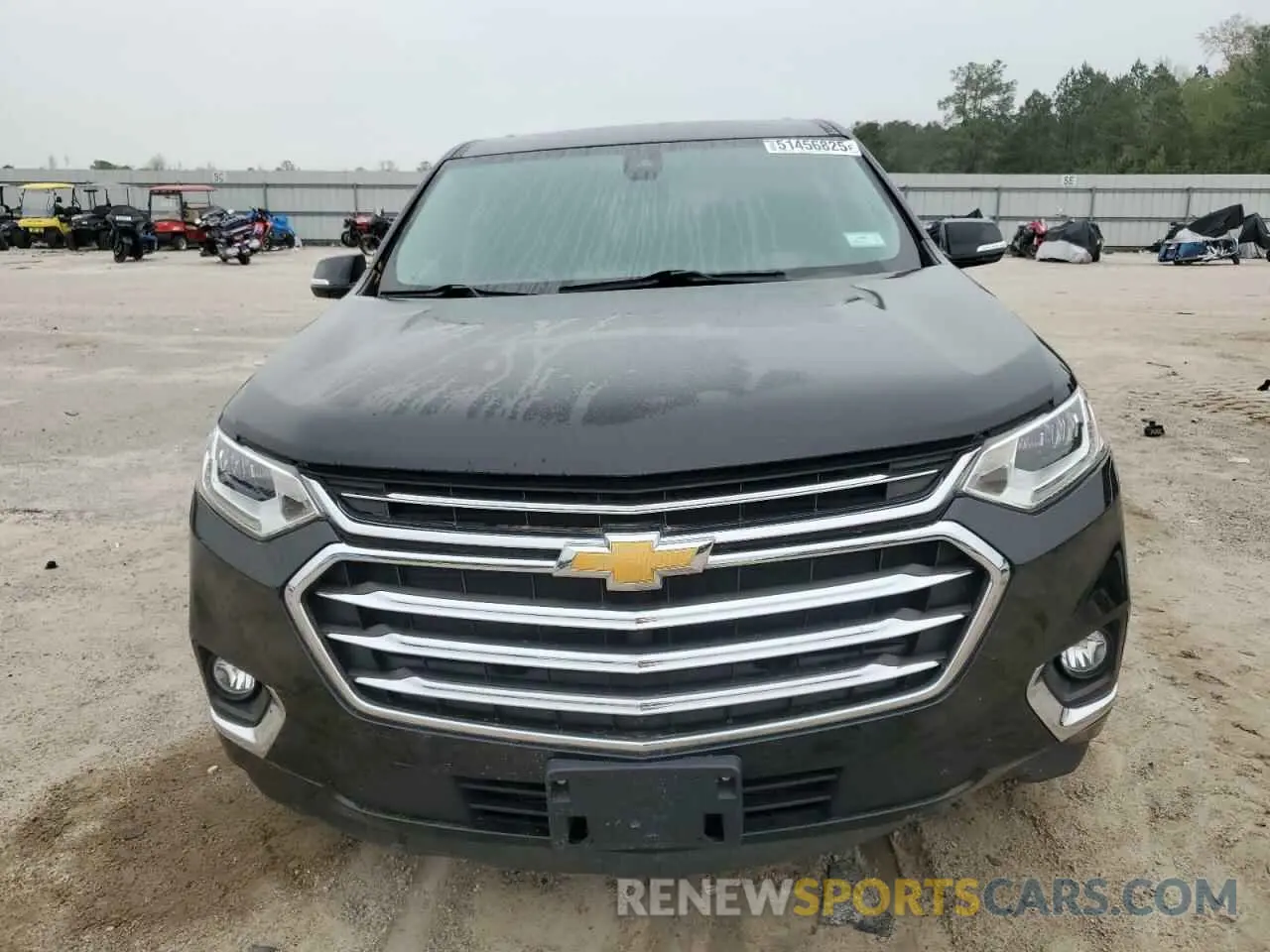 5 Photograph of a damaged car 1GNEVJKWXKJ224024 CHEVROLET TRAVERSE 2019