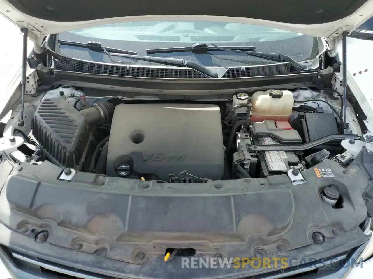 12 Photograph of a damaged car 1GNEVKKW1KJ106739 CHEVROLET TRAVERSE 2019