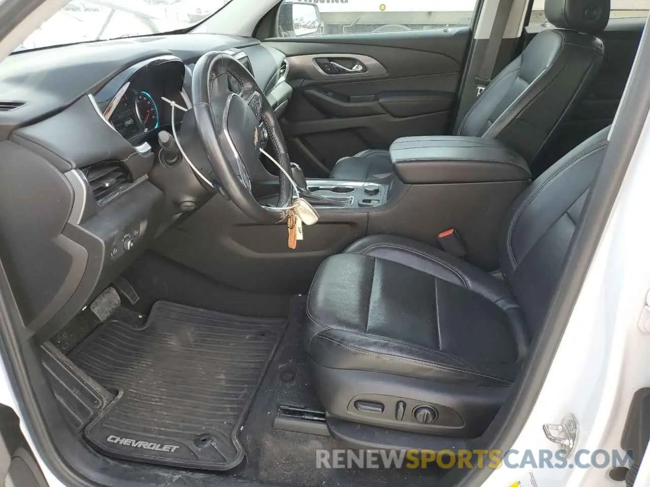 7 Photograph of a damaged car 1GNEVKKW1KJ106739 CHEVROLET TRAVERSE 2019