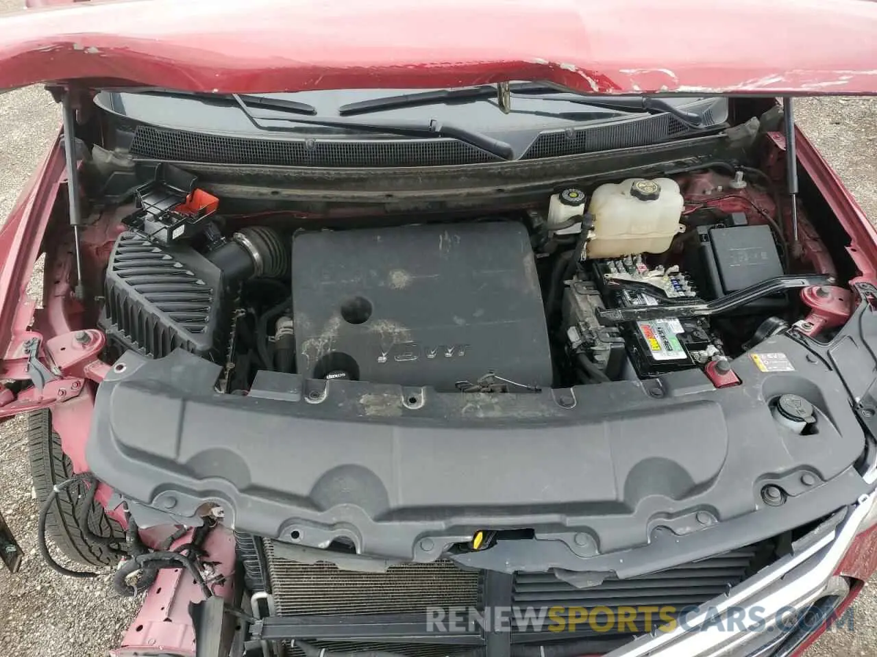 12 Photograph of a damaged car 1GNEVKKW1KJ162308 CHEVROLET TRAVERSE 2019