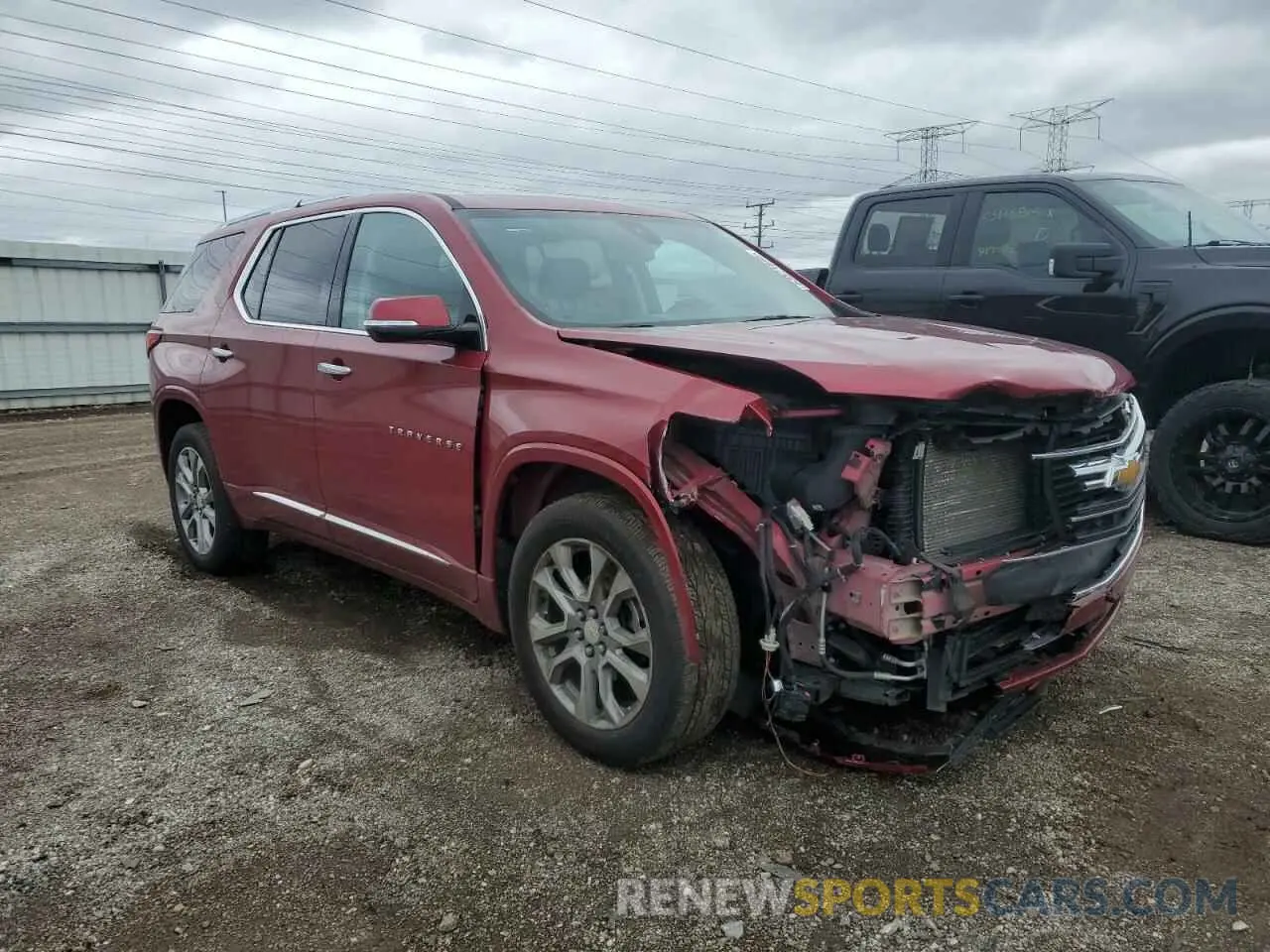 4 Photograph of a damaged car 1GNEVKKW1KJ162308 CHEVROLET TRAVERSE 2019