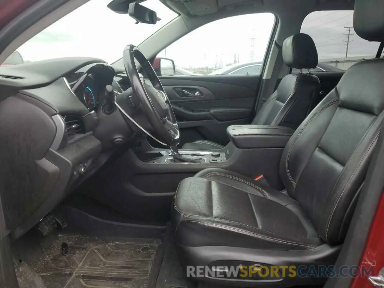 7 Photograph of a damaged car 1GNEVKKW1KJ162308 CHEVROLET TRAVERSE 2019