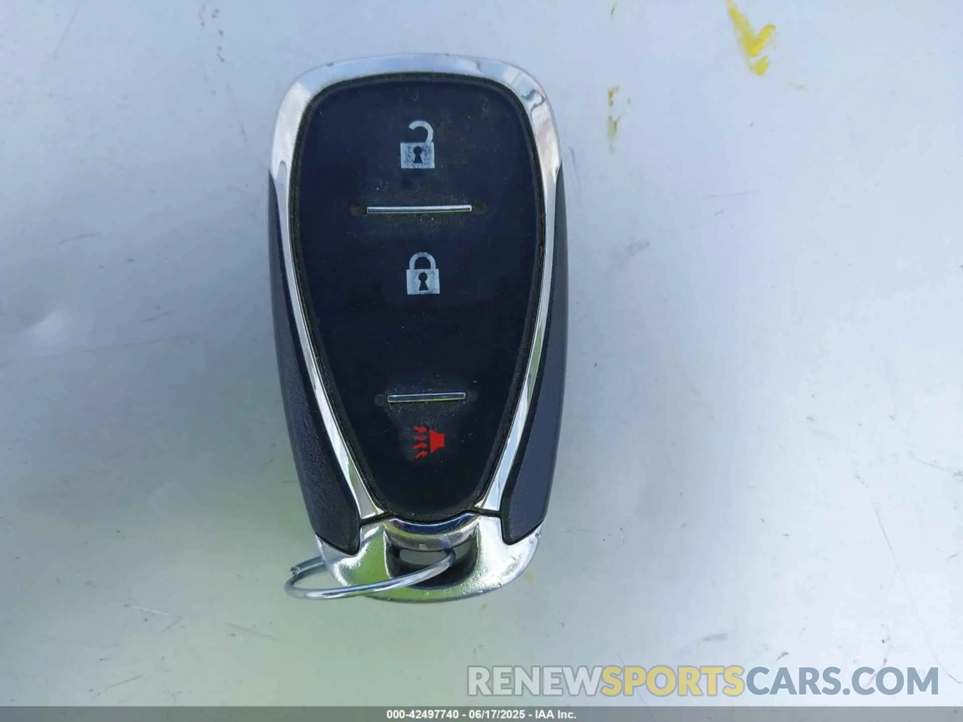 11 Photograph of a damaged car 1GNEVKKW3KJ287097 CHEVROLET TRAVERSE 2019