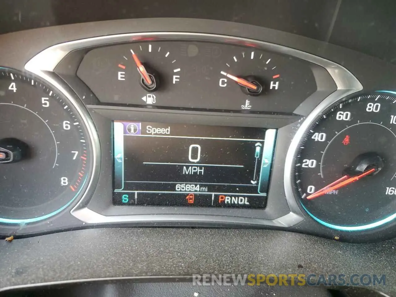 9 Photograph of a damaged car 1GNEVKKW4KJ215969 CHEVROLET TRAVERSE 2019
