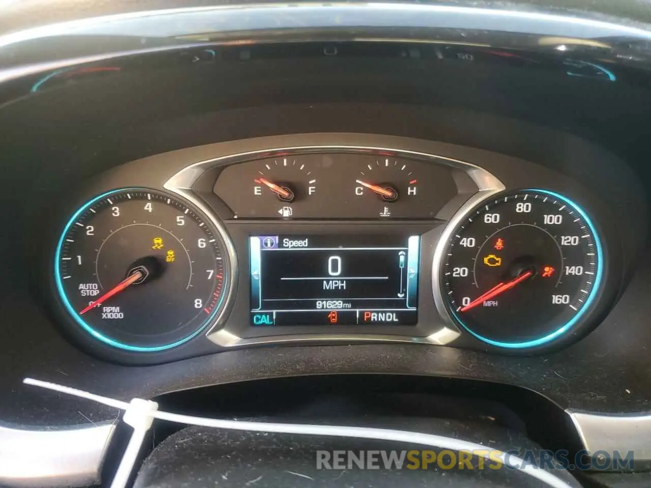 9 Photograph of a damaged car 1GNEVKKW4KJ224624 CHEVROLET TRAVERSE 2019