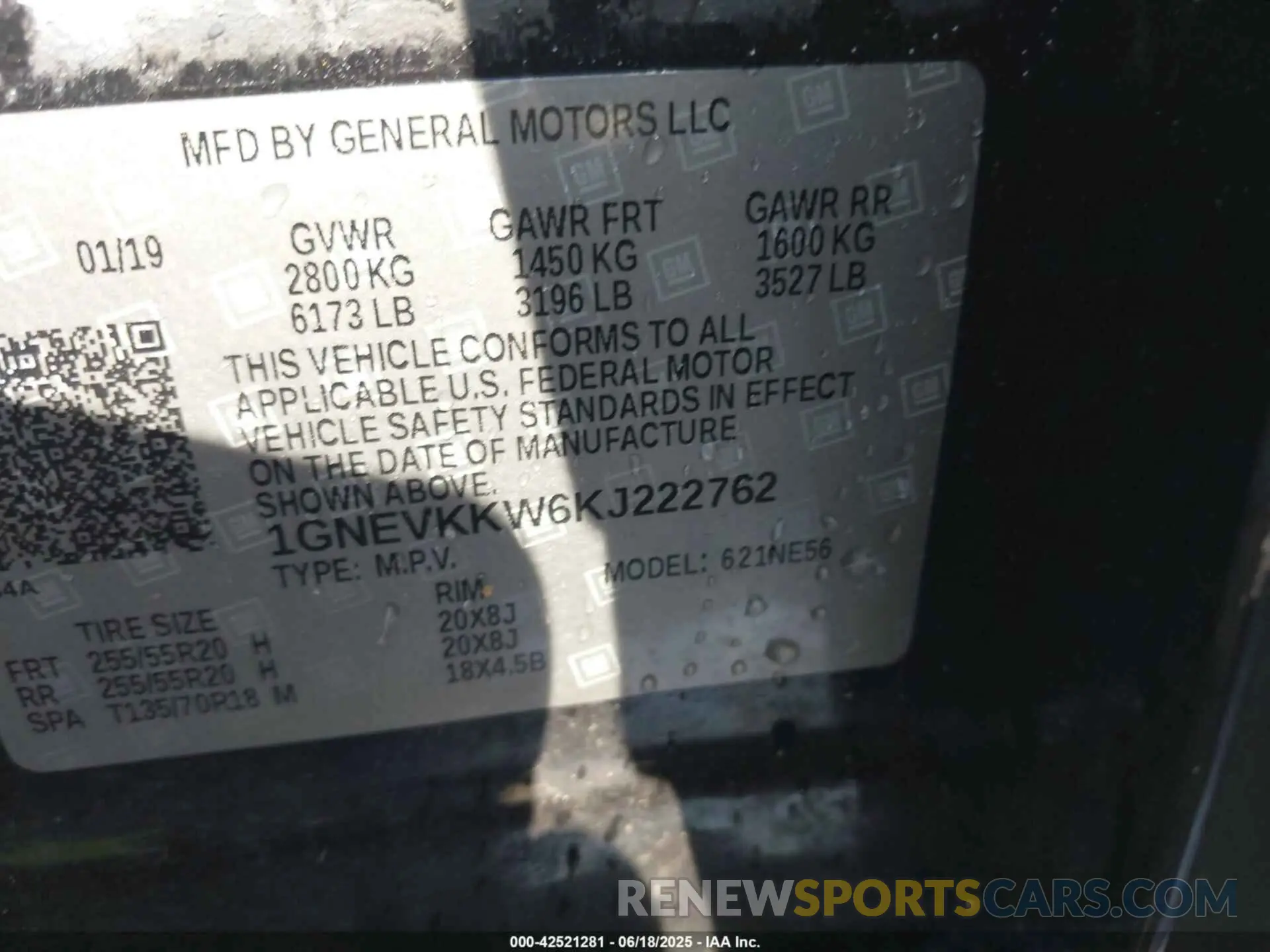 9 Photograph of a damaged car 1GNEVKKW6KJ222762 CHEVROLET TRAVERSE 2019