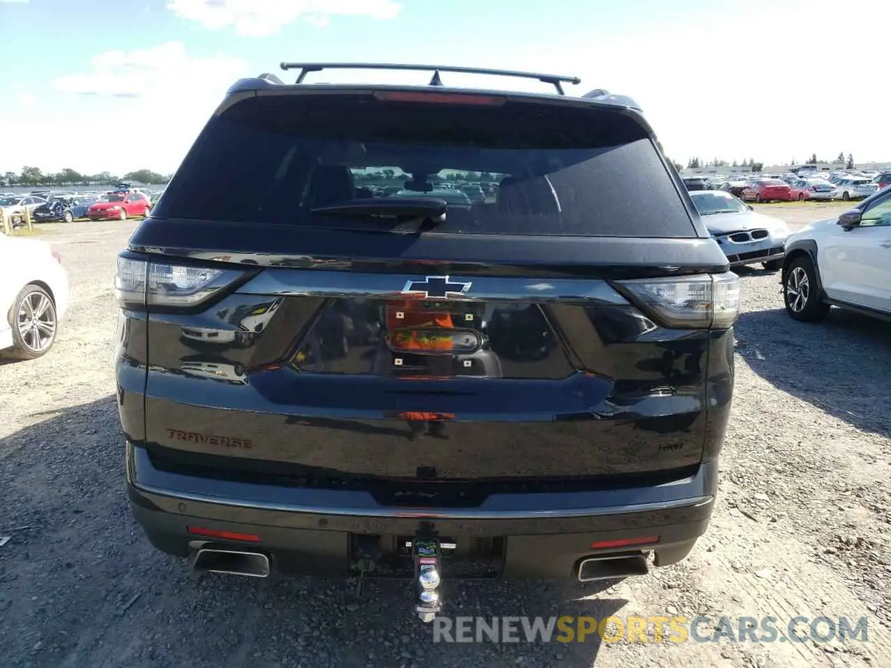 6 Photograph of a damaged car 1GNEVKKWXKJ174568 CHEVROLET TRAVERSE 2019
