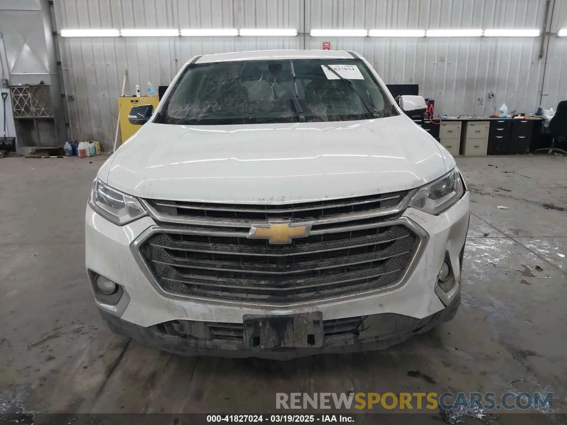 12 Photograph of a damaged car 1GNEVMKWXKJ247921 CHEVROLET TRAVERSE 2019