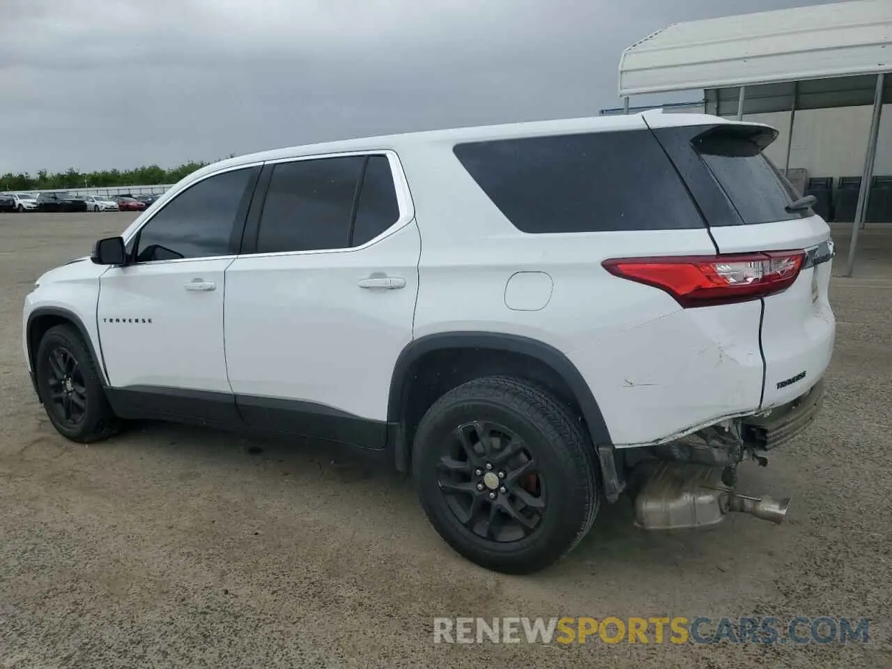 2 Photograph of a damaged car 1GNERFKW0LJ127188 CHEVROLET TRAVERSE 2020