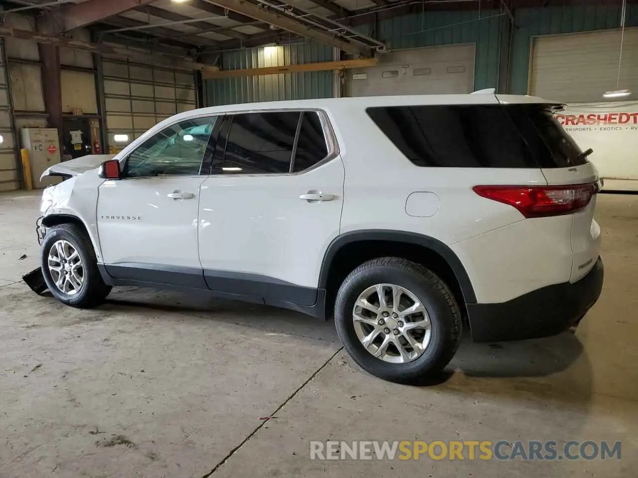 2 Photograph of a damaged car 1GNERFKW0LJ131354 CHEVROLET TRAVERSE 2020