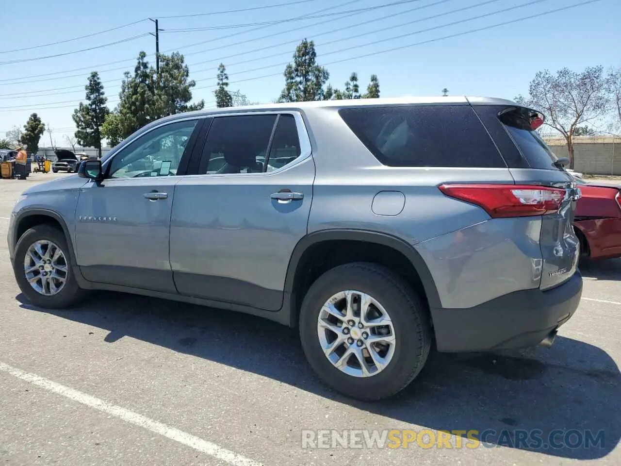 2 Photograph of a damaged car 1GNERFKW0LJ159333 CHEVROLET TRAVERSE 2020