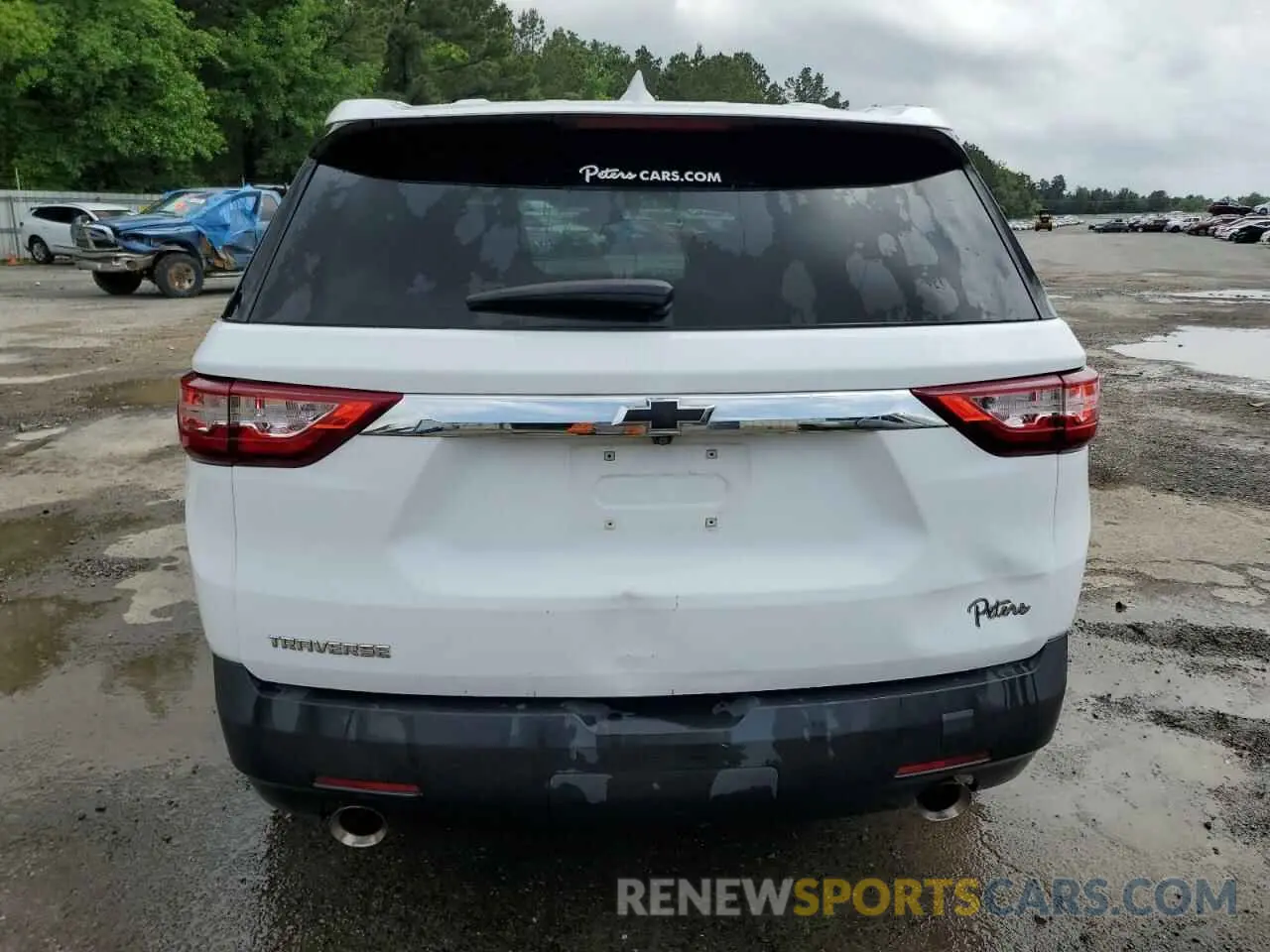 6 Photograph of a damaged car 1GNERFKW0LJ242826 CHEVROLET TRAVERSE 2020