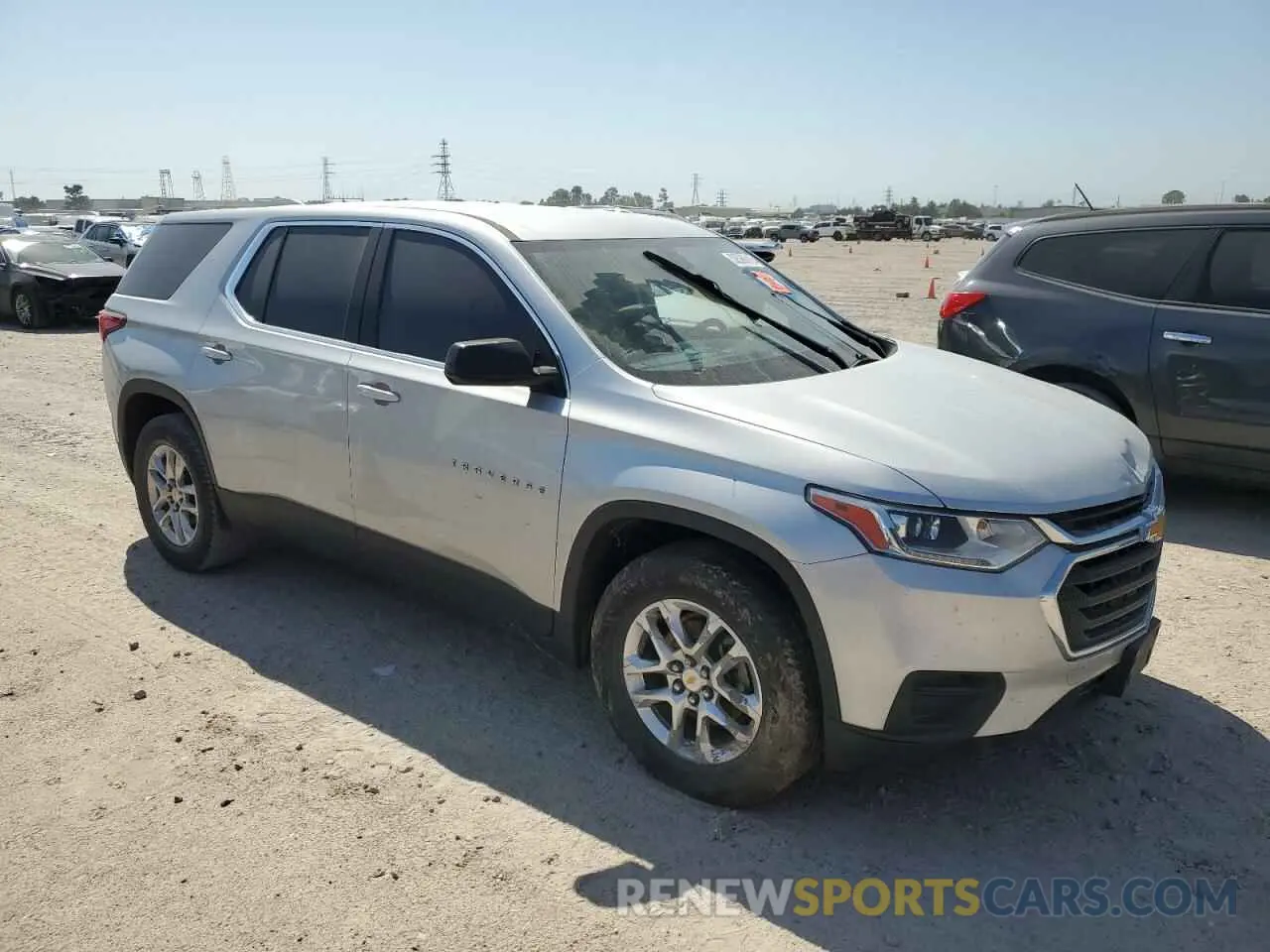 4 Photograph of a damaged car 1GNERFKW0LJ269928 CHEVROLET TRAVERSE 2020