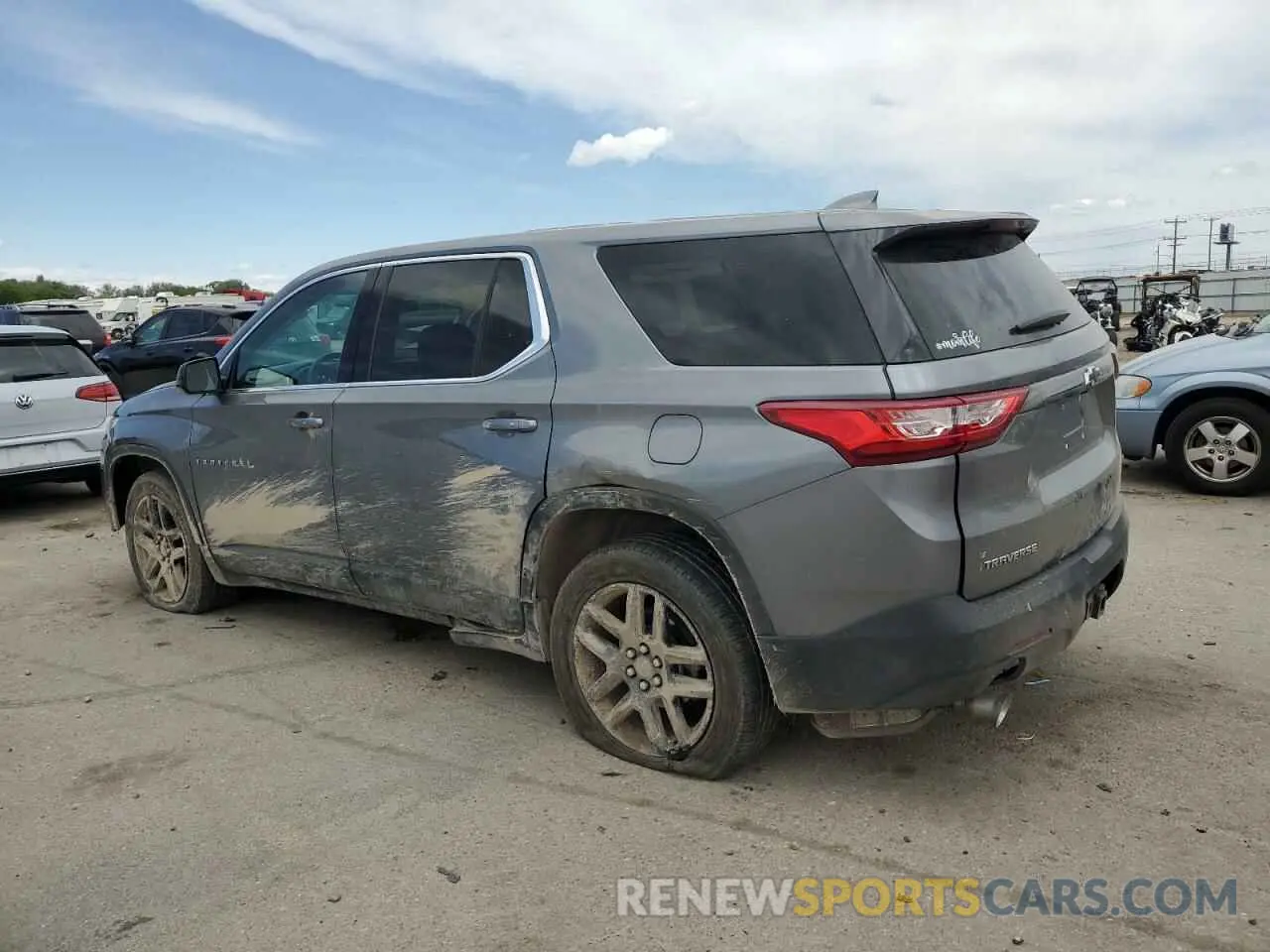 2 Photograph of a damaged car 1GNERFKW0LJ313099 CHEVROLET TRAVERSE 2020