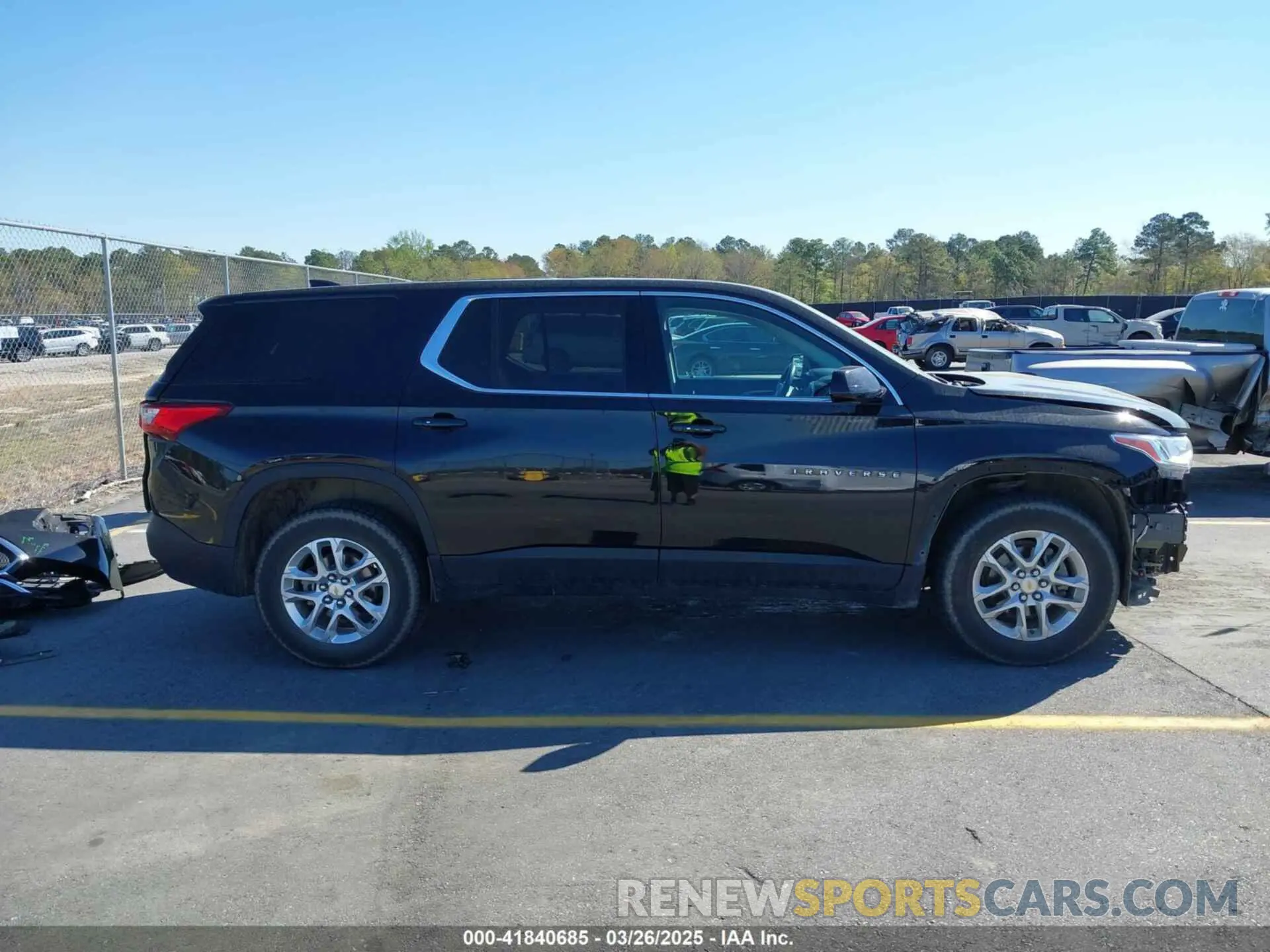 14 Photograph of a damaged car 1GNERFKW2LJ183763 CHEVROLET TRAVERSE 2020