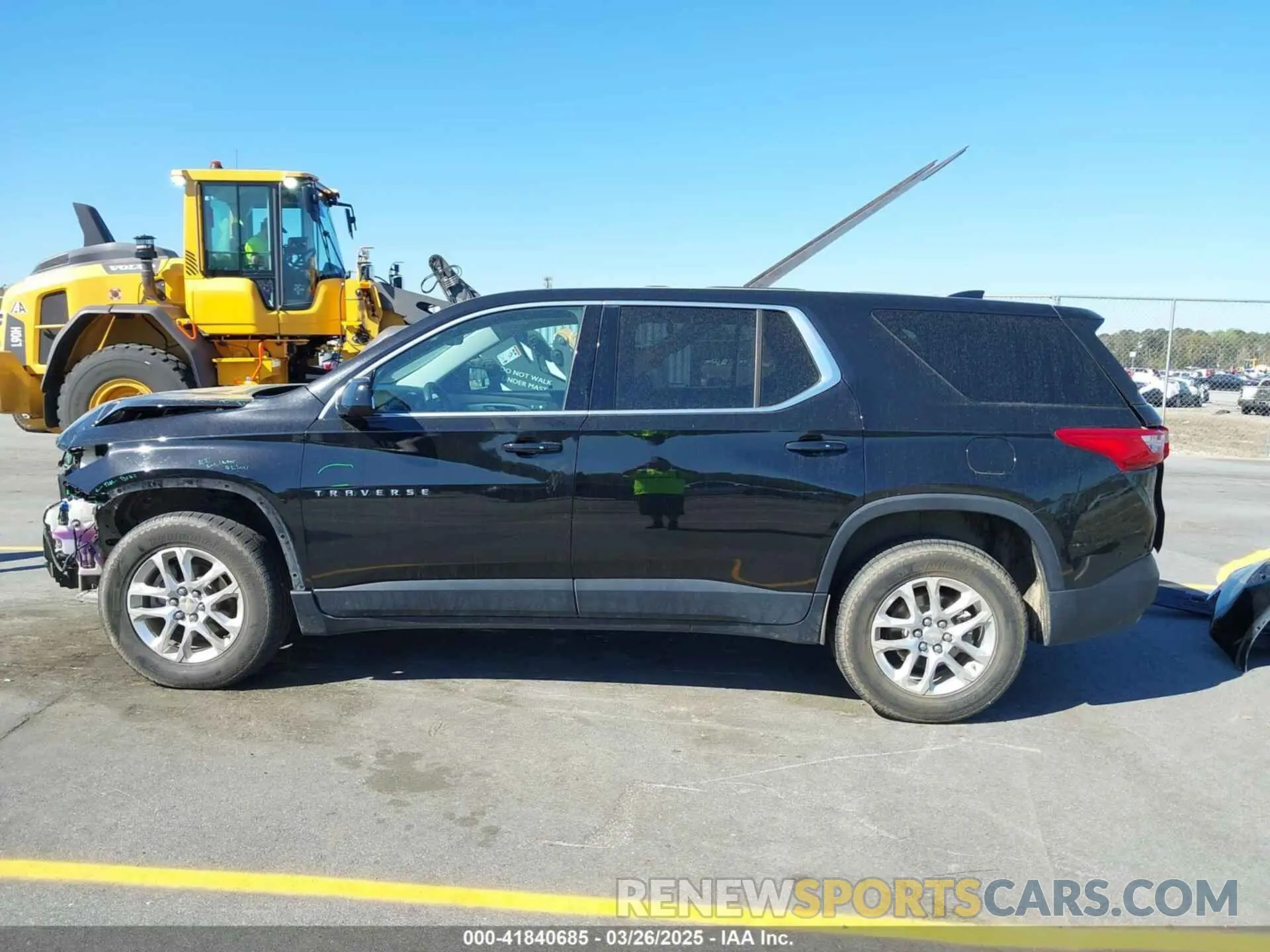 15 Photograph of a damaged car 1GNERFKW2LJ183763 CHEVROLET TRAVERSE 2020