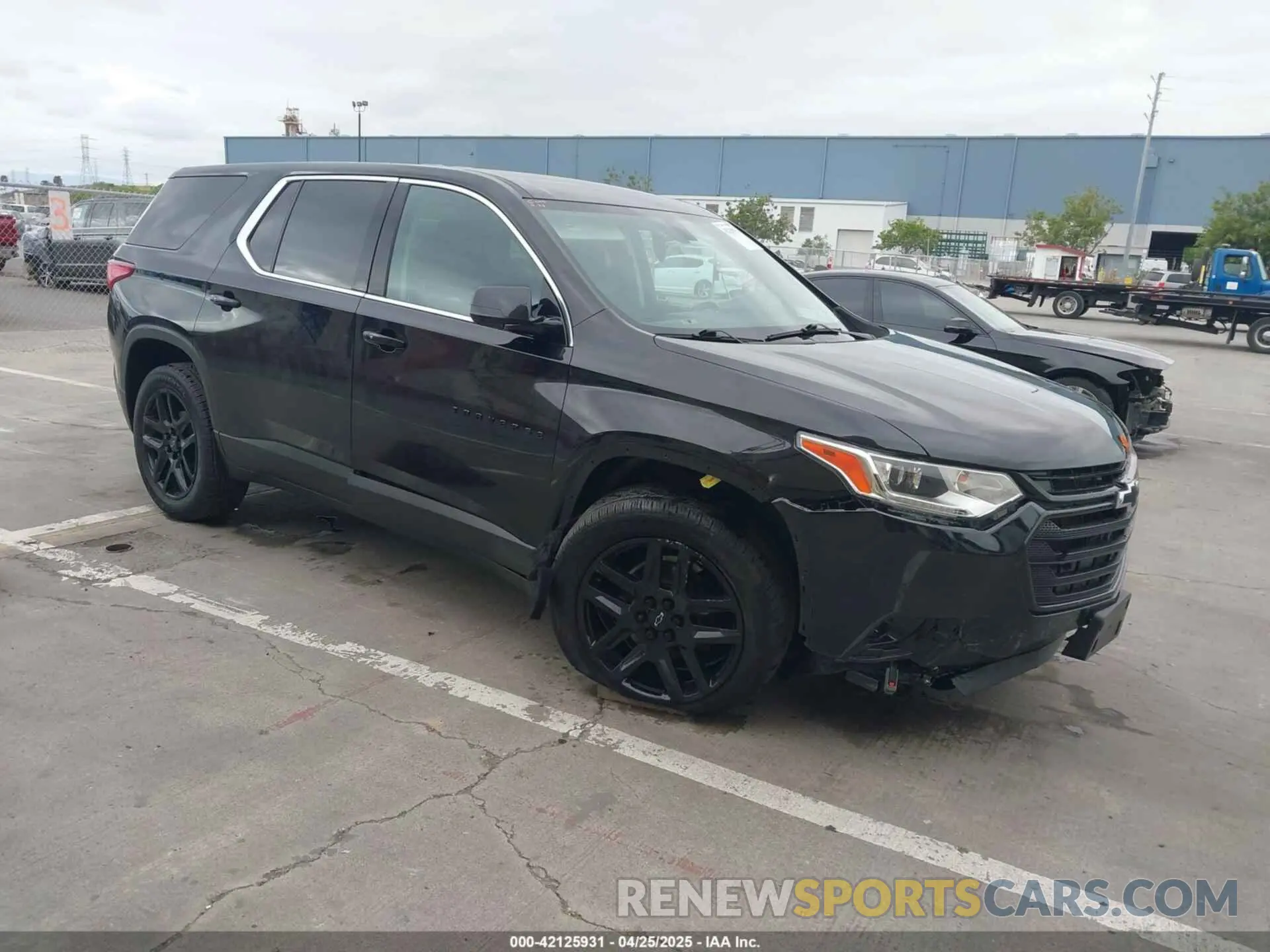 1 Photograph of a damaged car 1GNERFKW2LJ201873 CHEVROLET TRAVERSE 2020