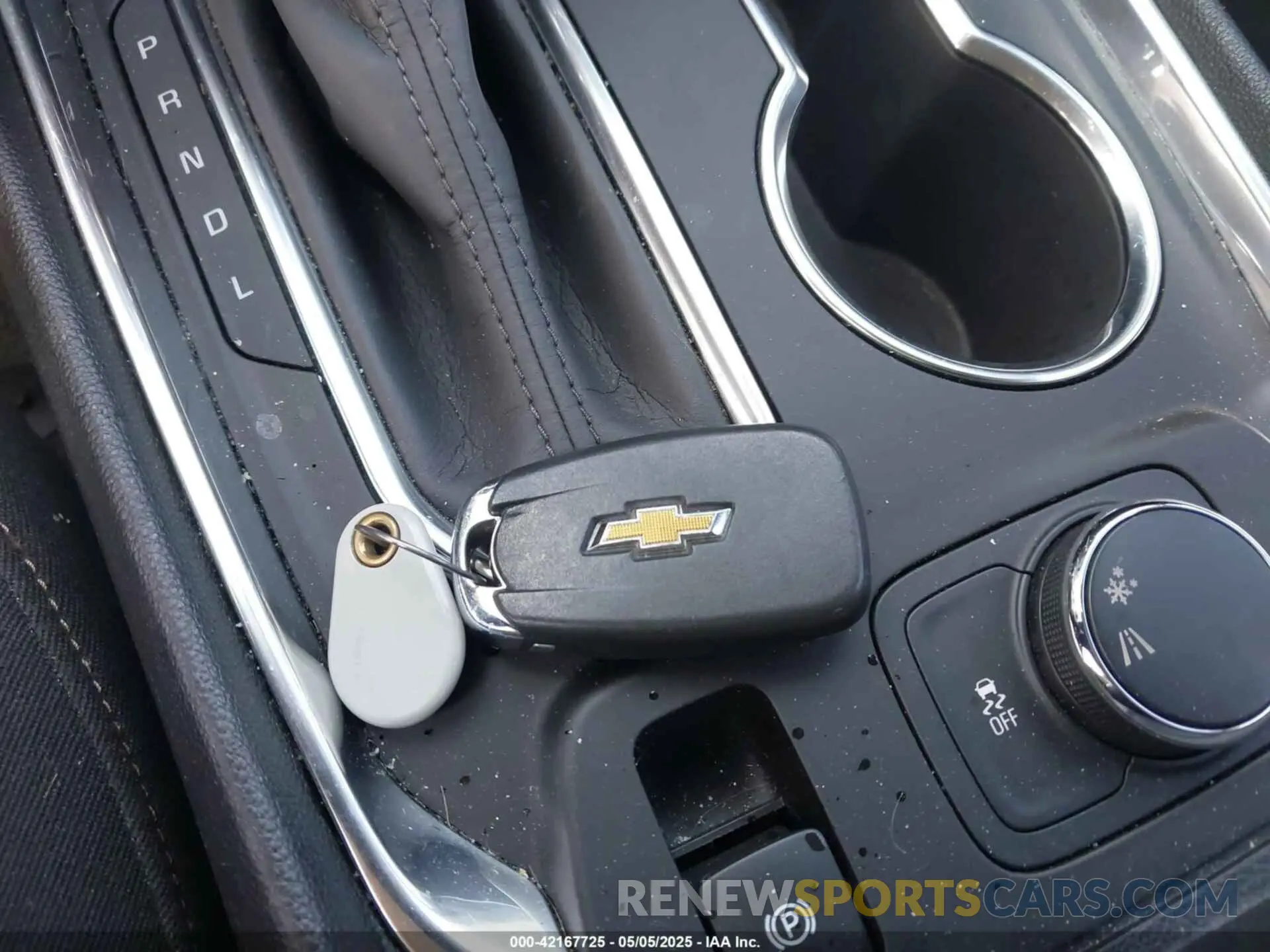 11 Photograph of a damaged car 1GNERFKW2LJ276394 CHEVROLET TRAVERSE 2020
