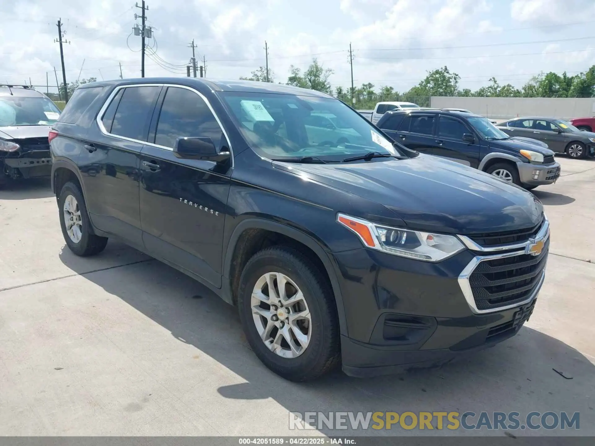 1 Photograph of a damaged car 1GNERFKW3LJ202434 CHEVROLET TRAVERSE 2020