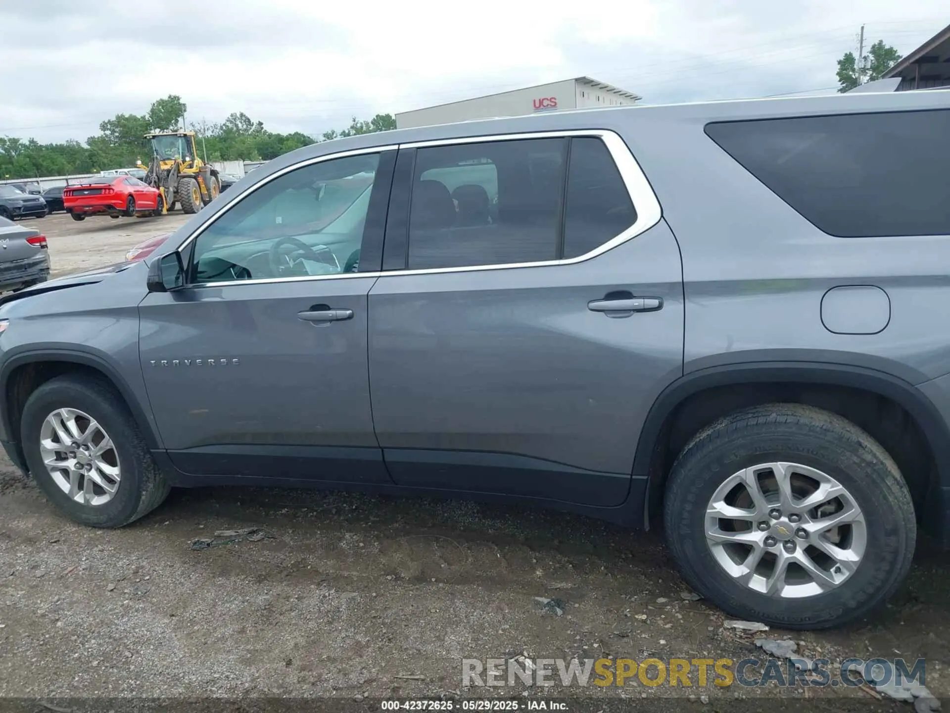 15 Photograph of a damaged car 1GNERFKW3LJ237541 CHEVROLET TRAVERSE 2020