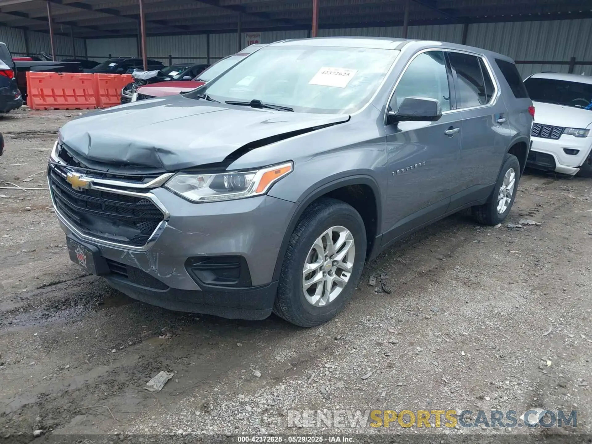 2 Photograph of a damaged car 1GNERFKW3LJ237541 CHEVROLET TRAVERSE 2020