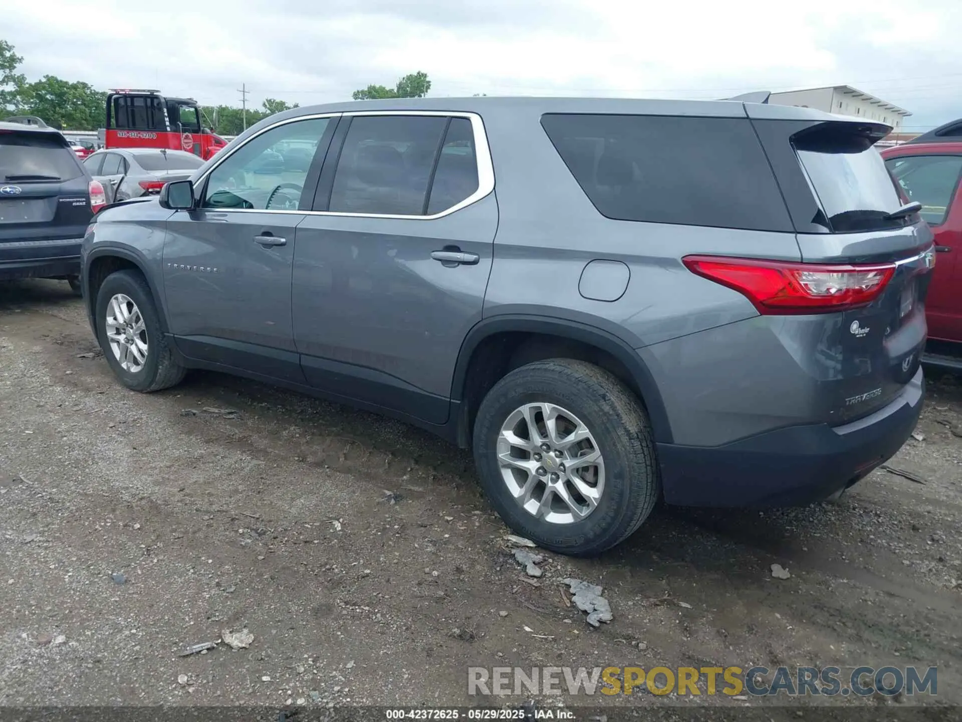 3 Photograph of a damaged car 1GNERFKW3LJ237541 CHEVROLET TRAVERSE 2020