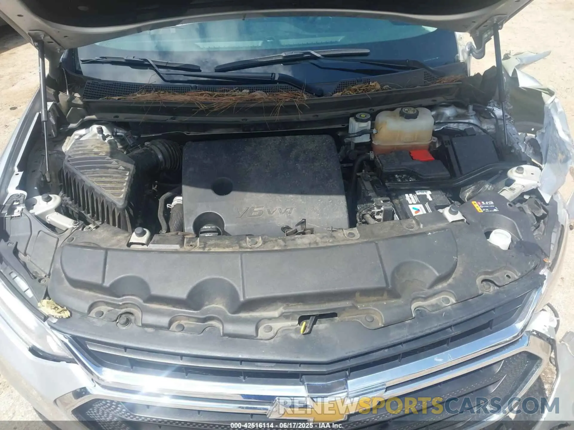 10 Photograph of a damaged car 1GNERFKW3LJ271902 CHEVROLET TRAVERSE 2020