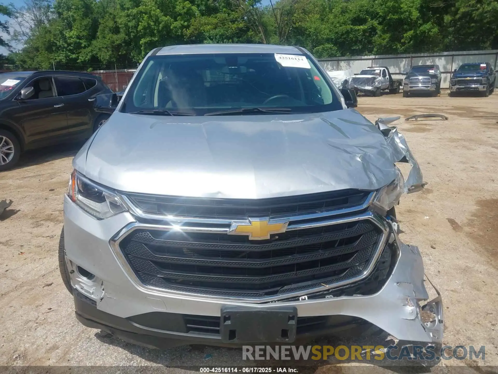 12 Photograph of a damaged car 1GNERFKW3LJ271902 CHEVROLET TRAVERSE 2020